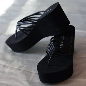 Rocket Dog Women's Crush Comfort Foam Platform Flip Flop Sandal Size 10